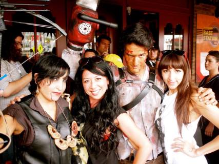 935851_10151591561573429_391680813_n